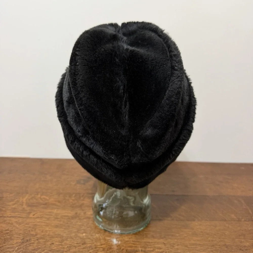 Amalgamated Clothing & Textile Union Made In USA Faux Fur Hat Women's Large